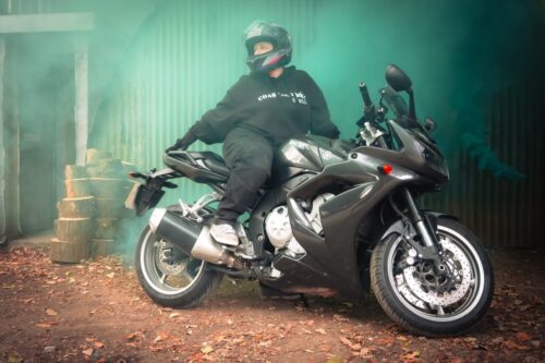 Click to view full screen Enola Gaye TP40 Top Pull Smoke Grenade photo review